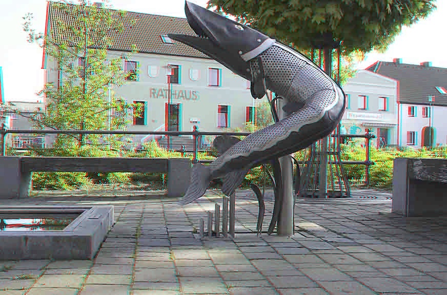 Fischskulptur am Marktplatz