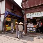 Fischverkäuferinnen in Zhujiajiao