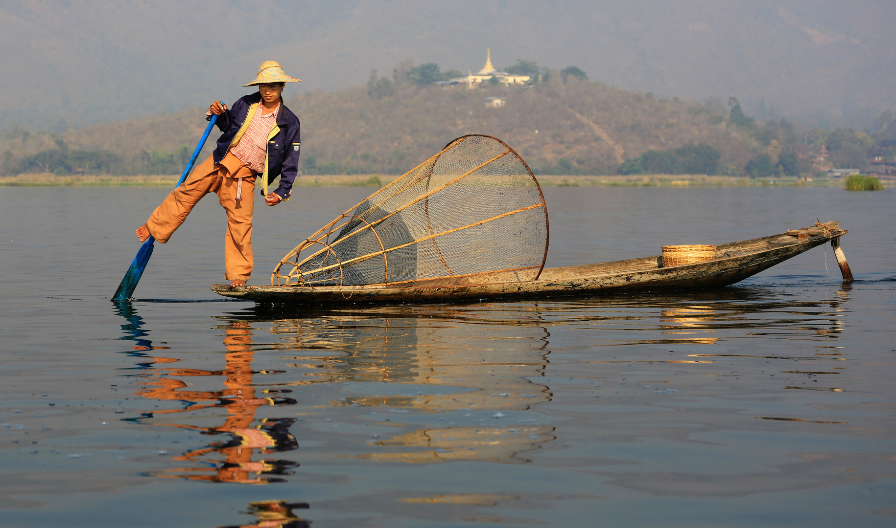 Fisher on Inle Lake