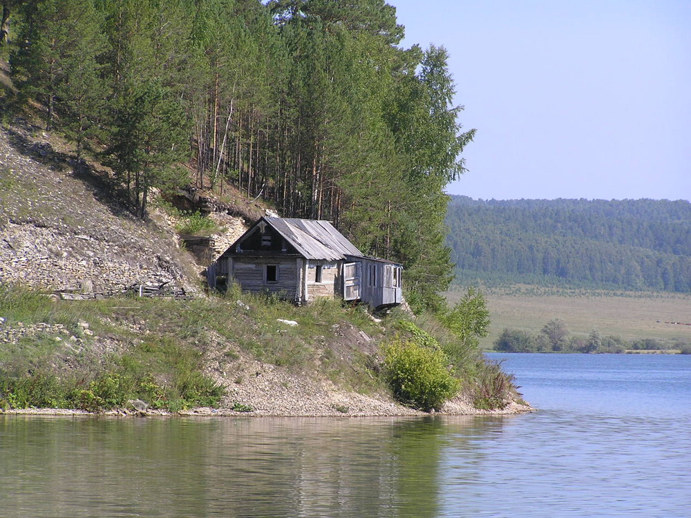 fisherman's hut