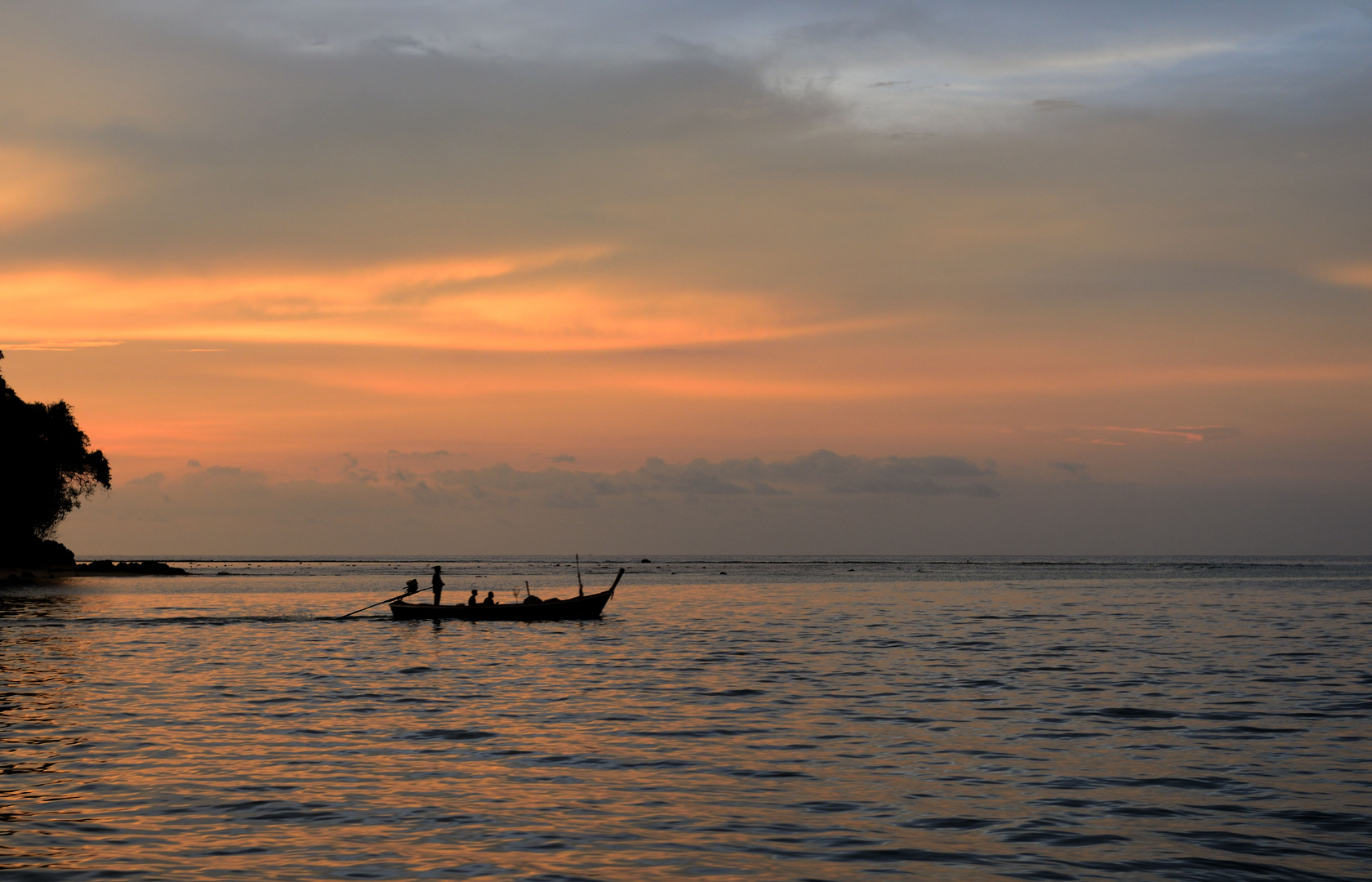 Fishermen's Romantic Moments