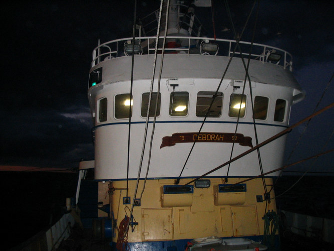 fishing at night on a beamtrawler