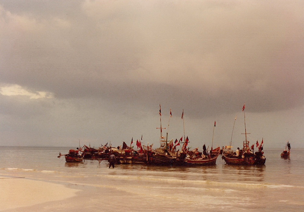 Fishing Boats at Koh Samui, Surat Thani, Thailand c.1991 (scanned)