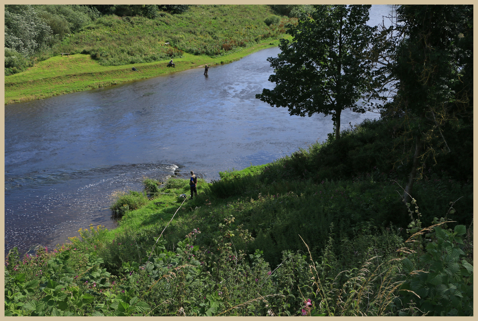 fishing in the tweed at Norham 5