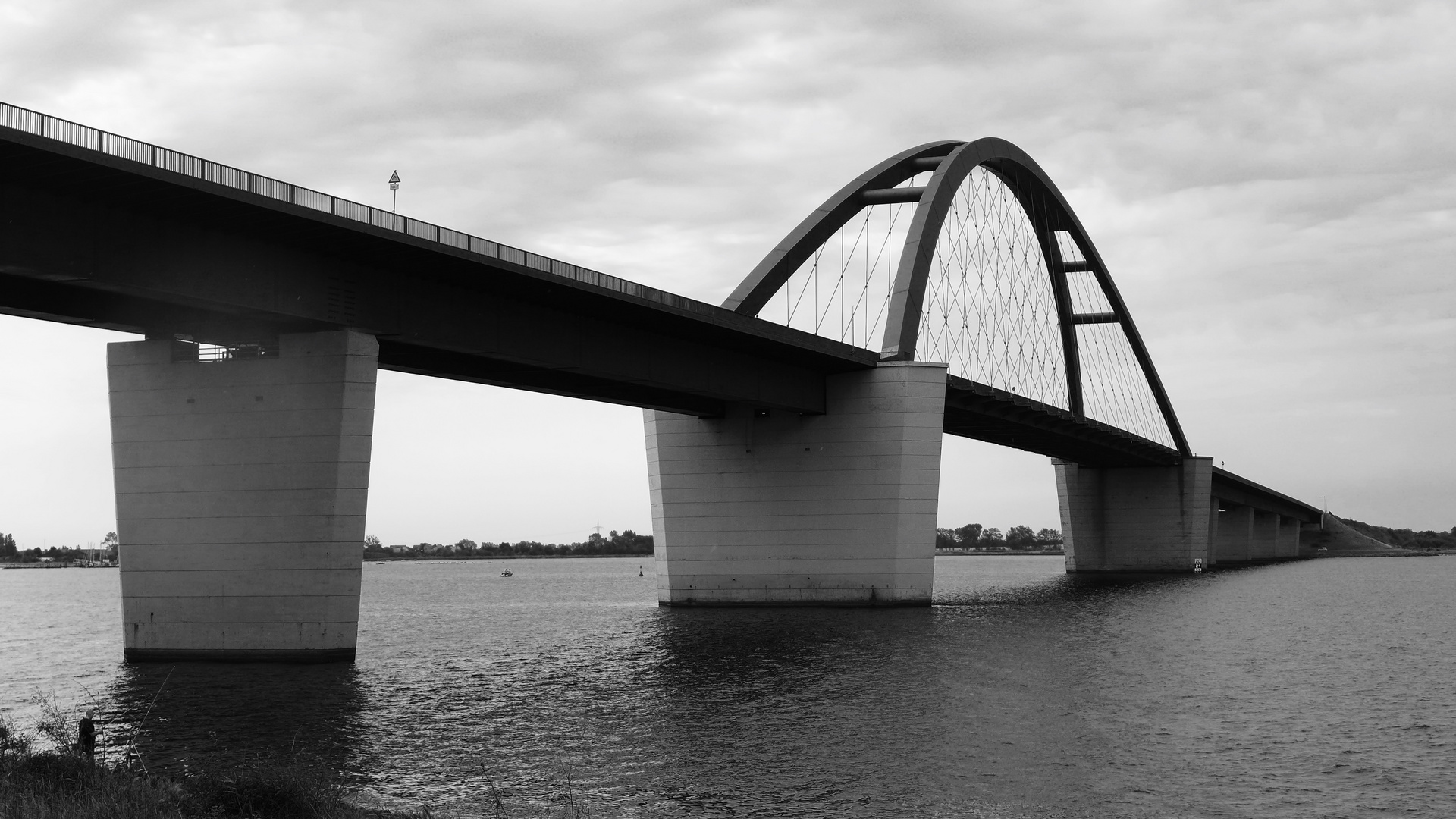 fishing under fehmarn sund