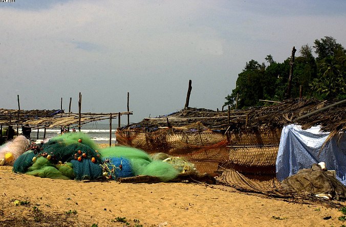 Fishing village near Fort Aguada