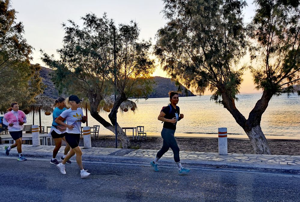Fitness sunrise Patmos P30-25-col +4sunrisefotos +Text