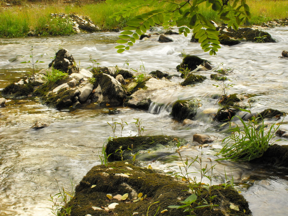 Fiume Esino - Genga, frazione Palombare