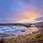 Fixifoss (Wasserfall), und dann kommt die Sonne