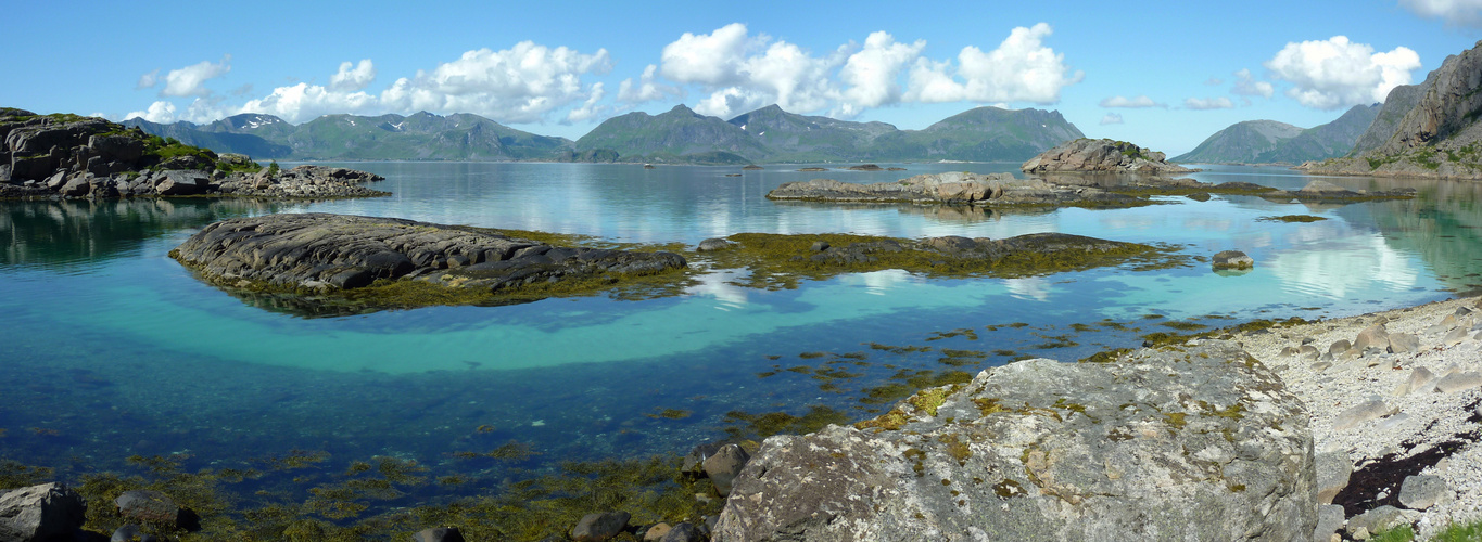 Fjord bei Henningsvaer