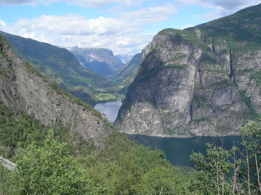 FJORD D'AURLAND EN NORVEGE