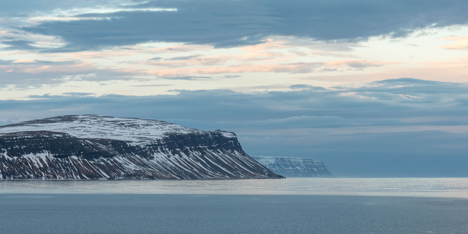 Fjord in "bleu"