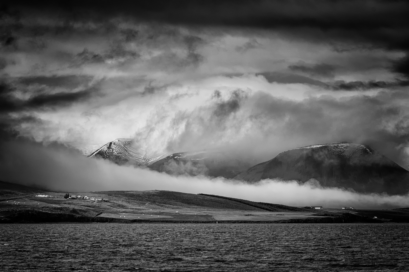 Fjord von Akureyi