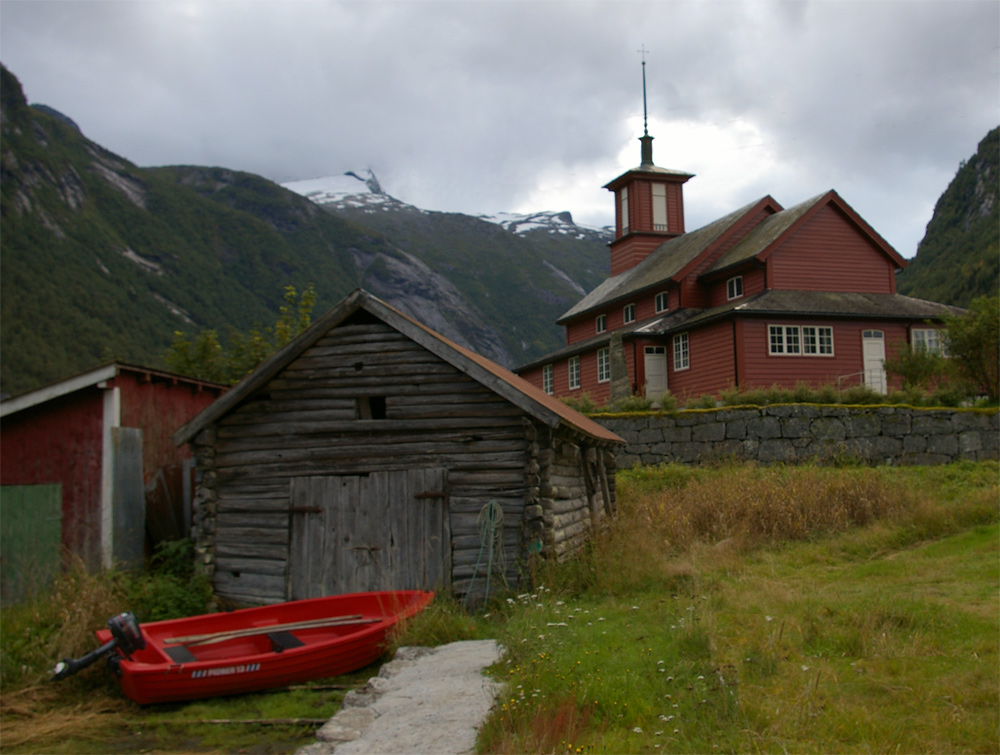 Fjærland Kirche