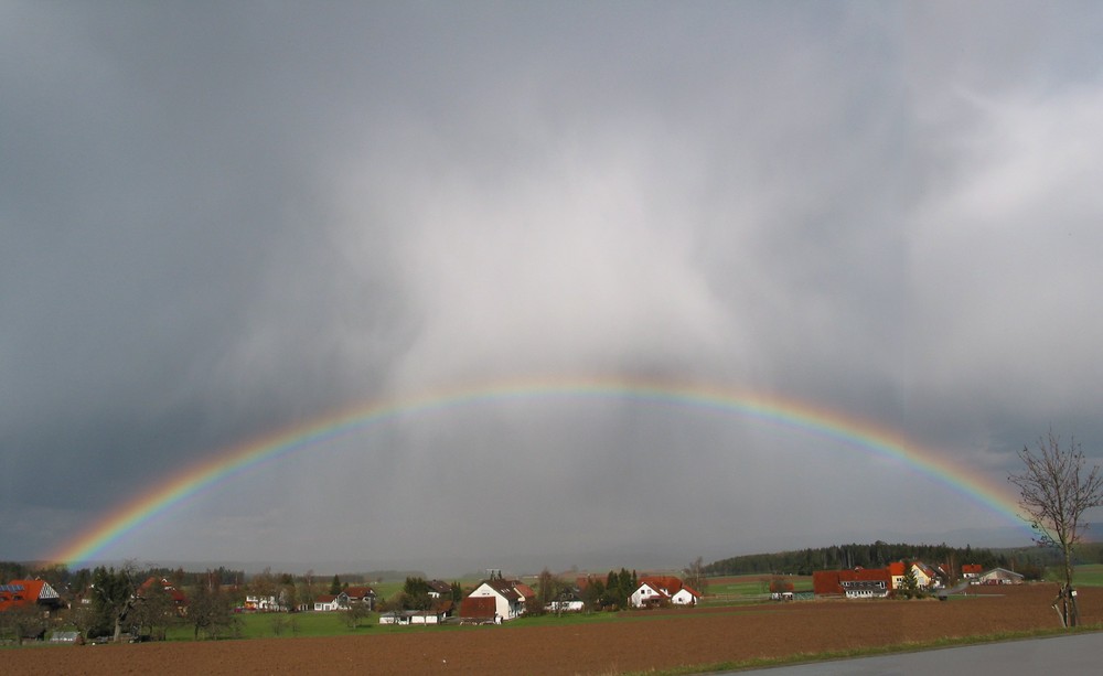 flacher Regenbogen Bühler Höhe