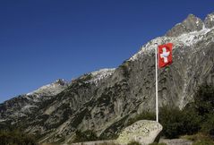 Flagge am Grimselpass