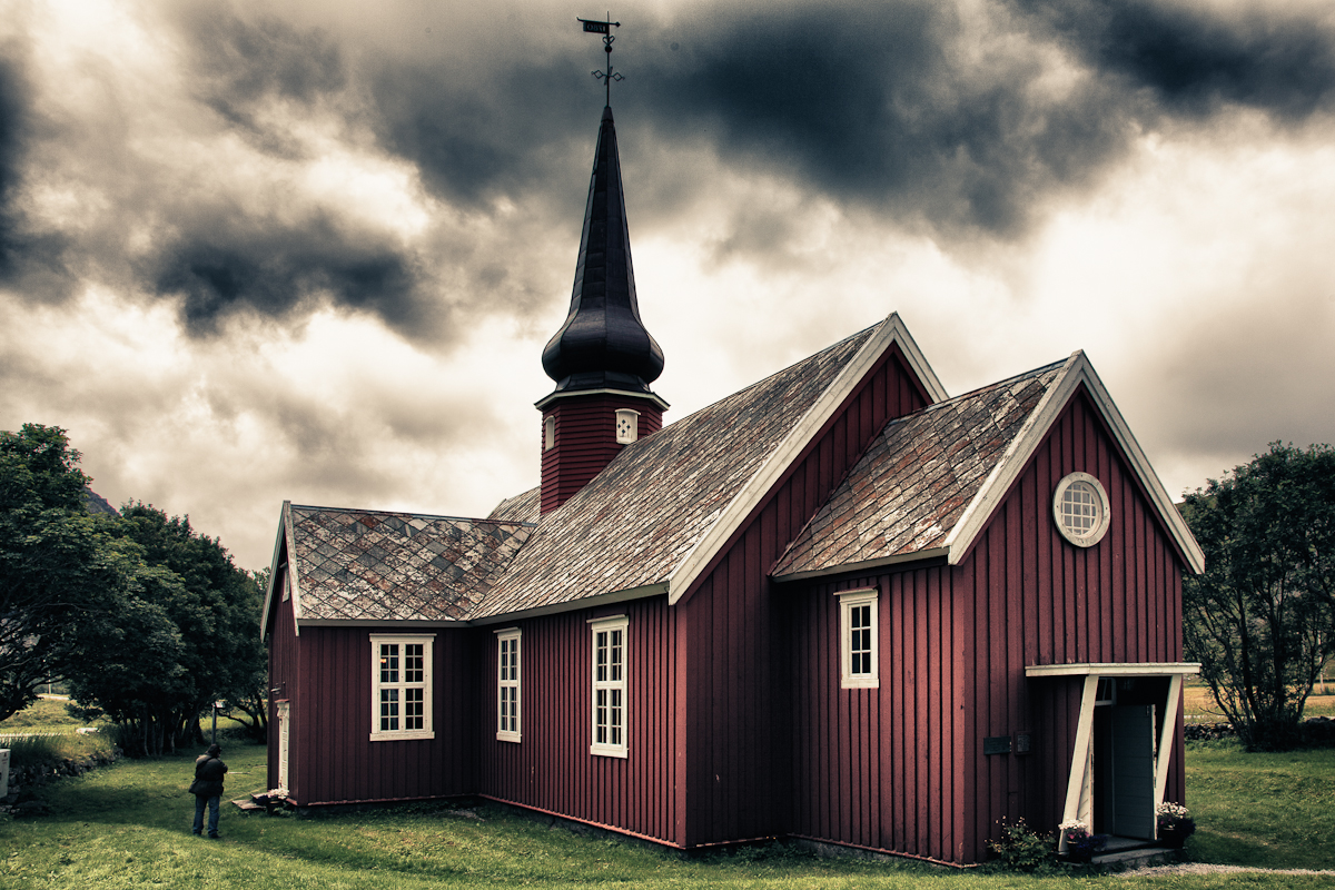 Flakstad Kerken auf den Lofoten