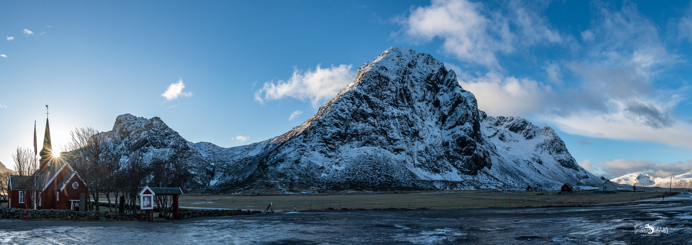 Flakstad Kirke, Lofoten