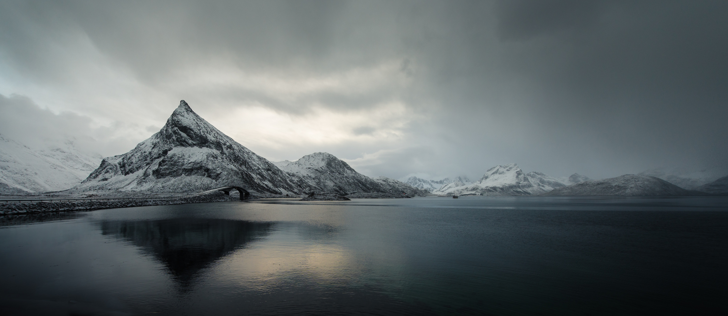 Flakstadoy, Lofoten - stürmisch, wechselhaft, bewegend