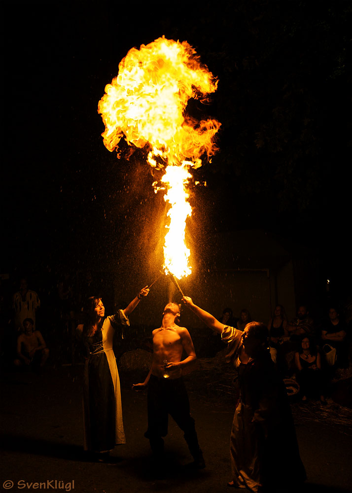 Flammen der Nacht