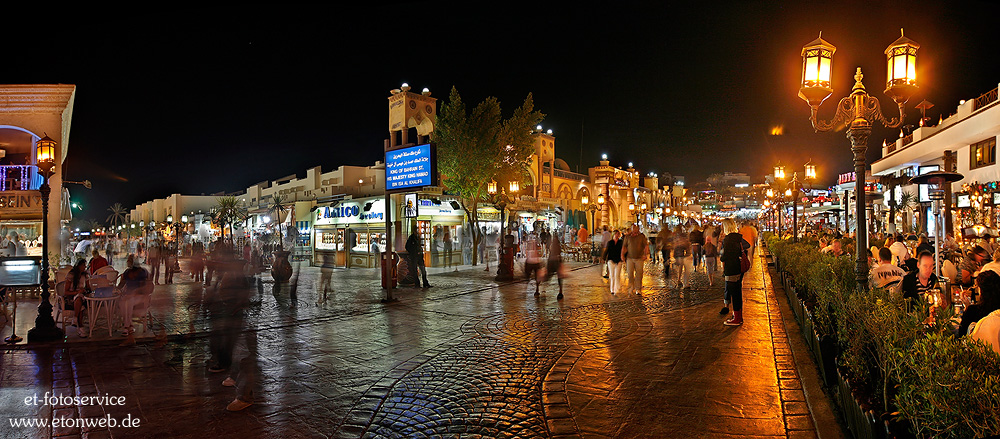Flaniermeile in Sharm El Sheik bei Nacht