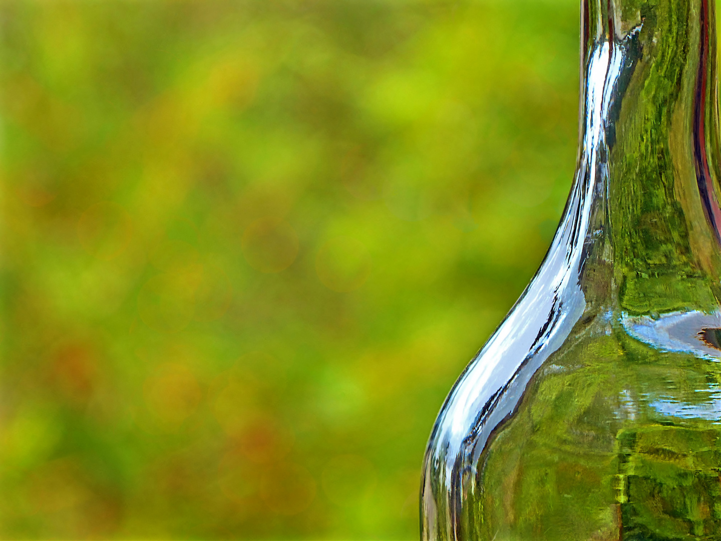 Flasche im Garten