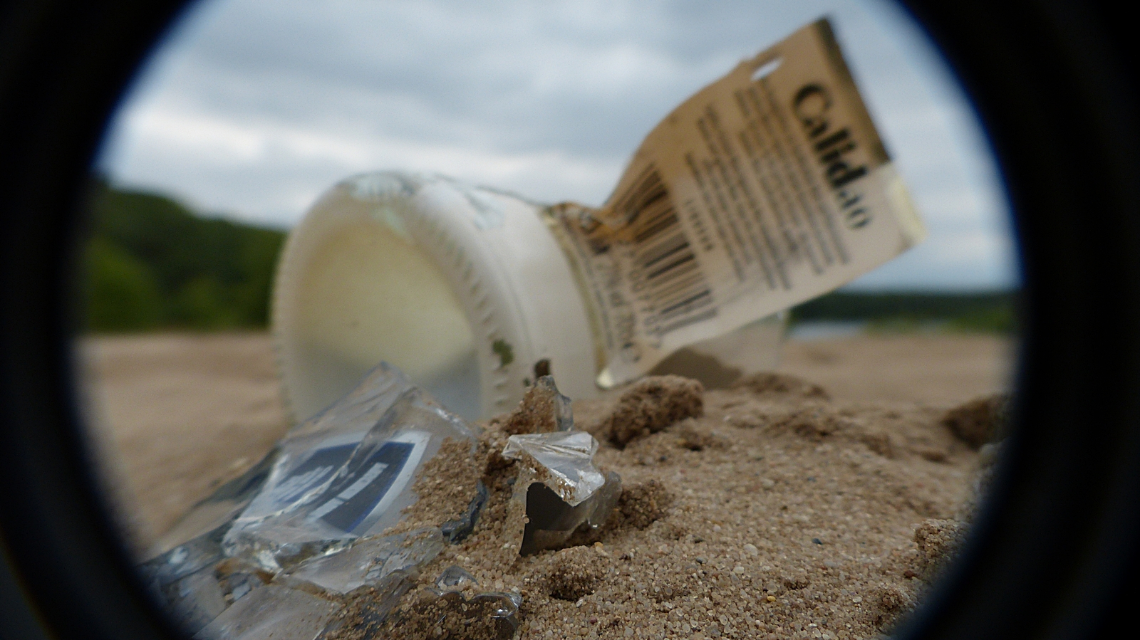 Flaschen am Strand