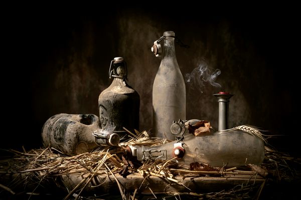 Flaschen im Stroh 02