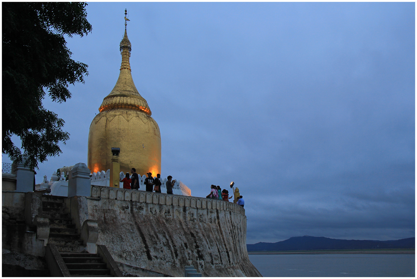 Flaschenkürbis-Stupa....