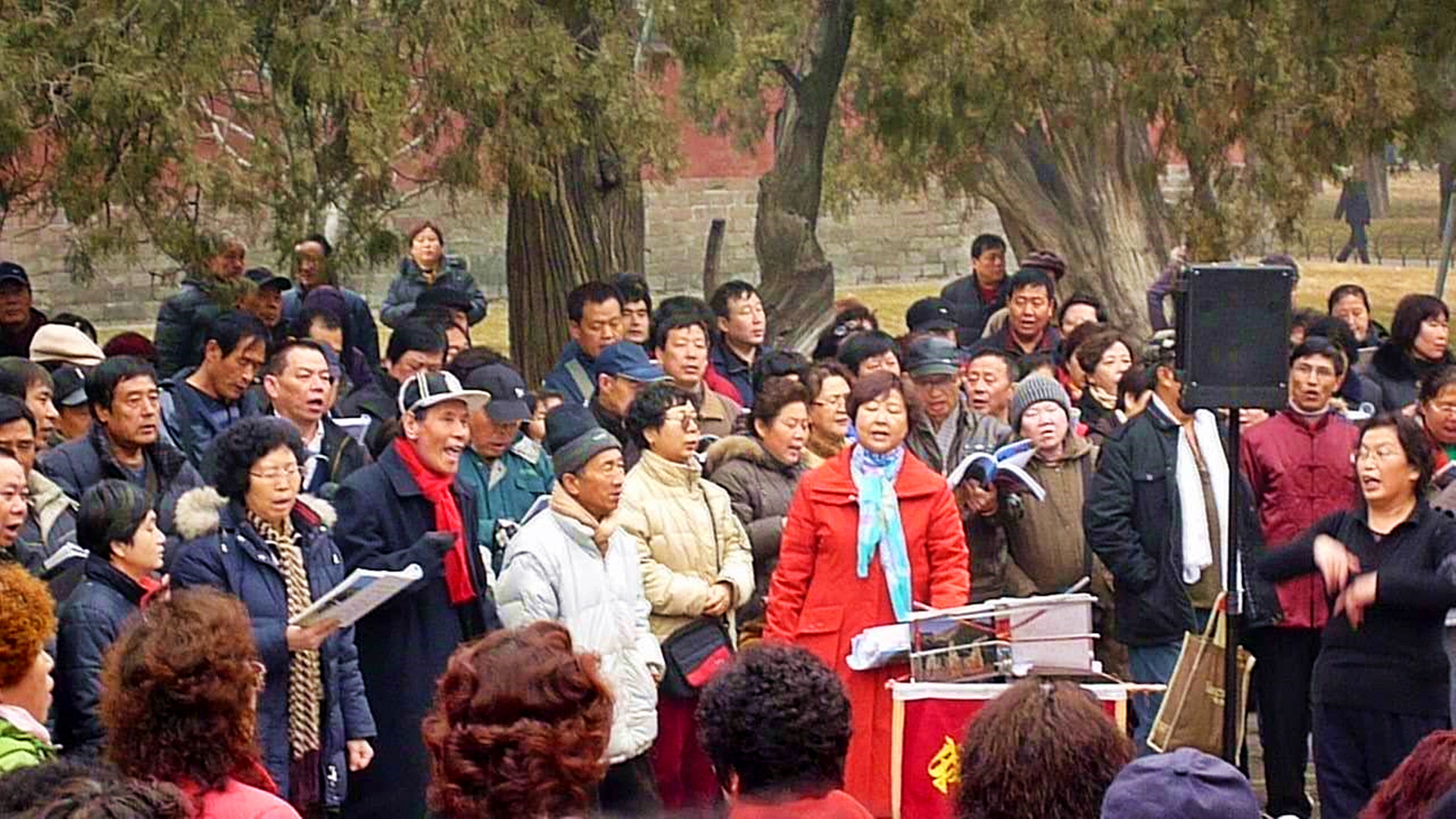 Flashmob auf Chinesisch....Mitsingen erwünscht...