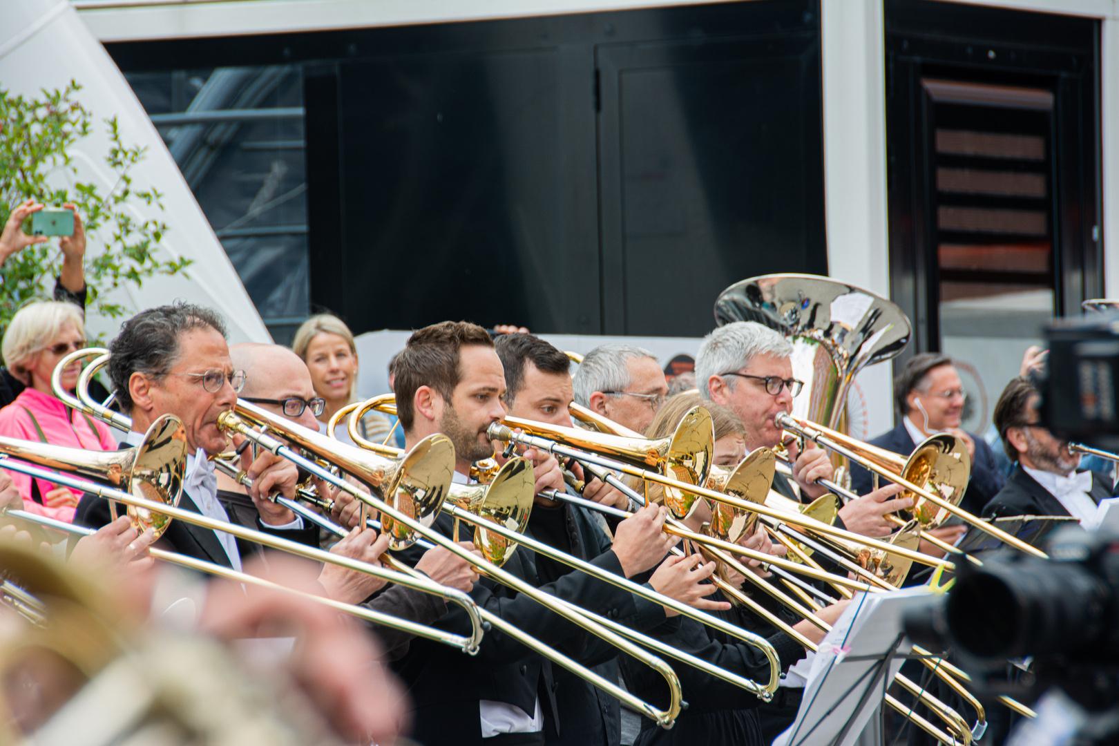 Flashmob auf dem Mariss-Jansons-Platz, München