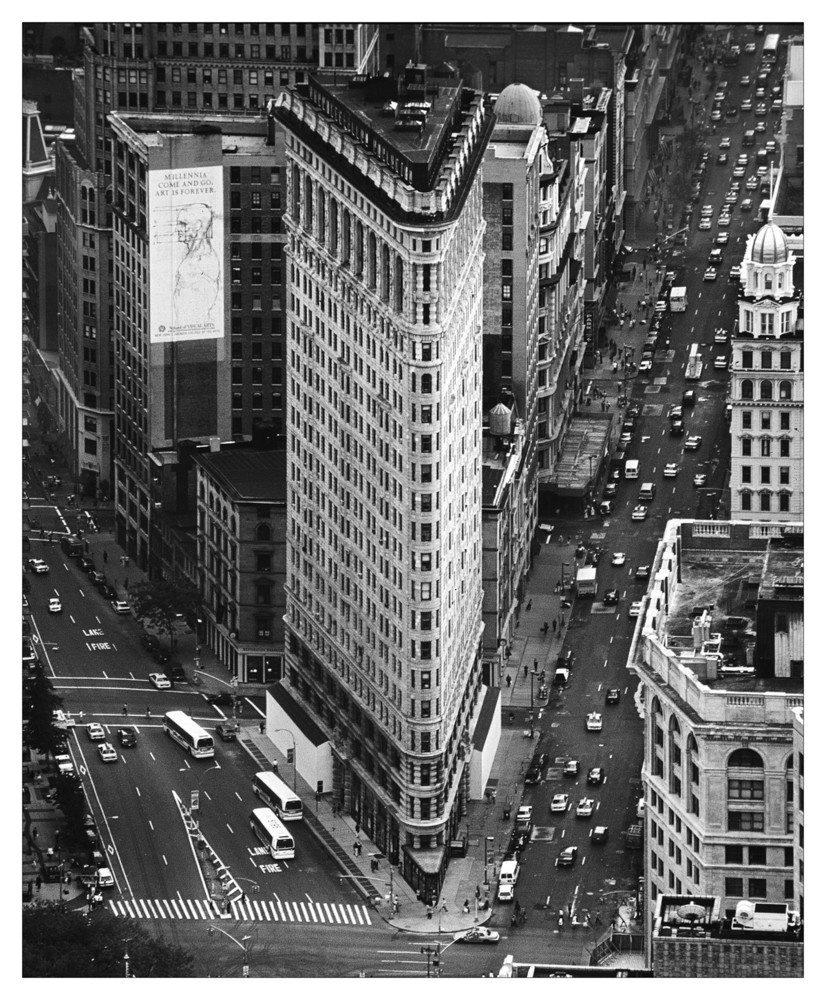 flat iron building black & white