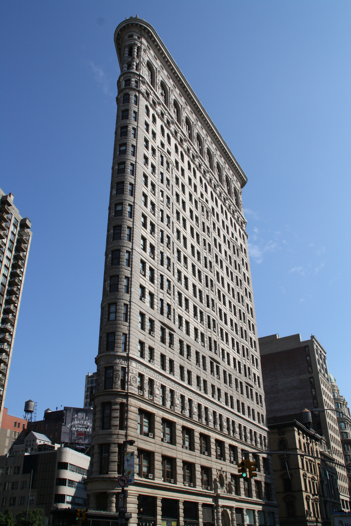 ***Flatiron Building***