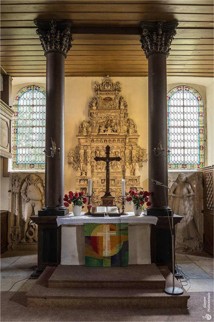 Flechtingen, Altar der Patronatskirche