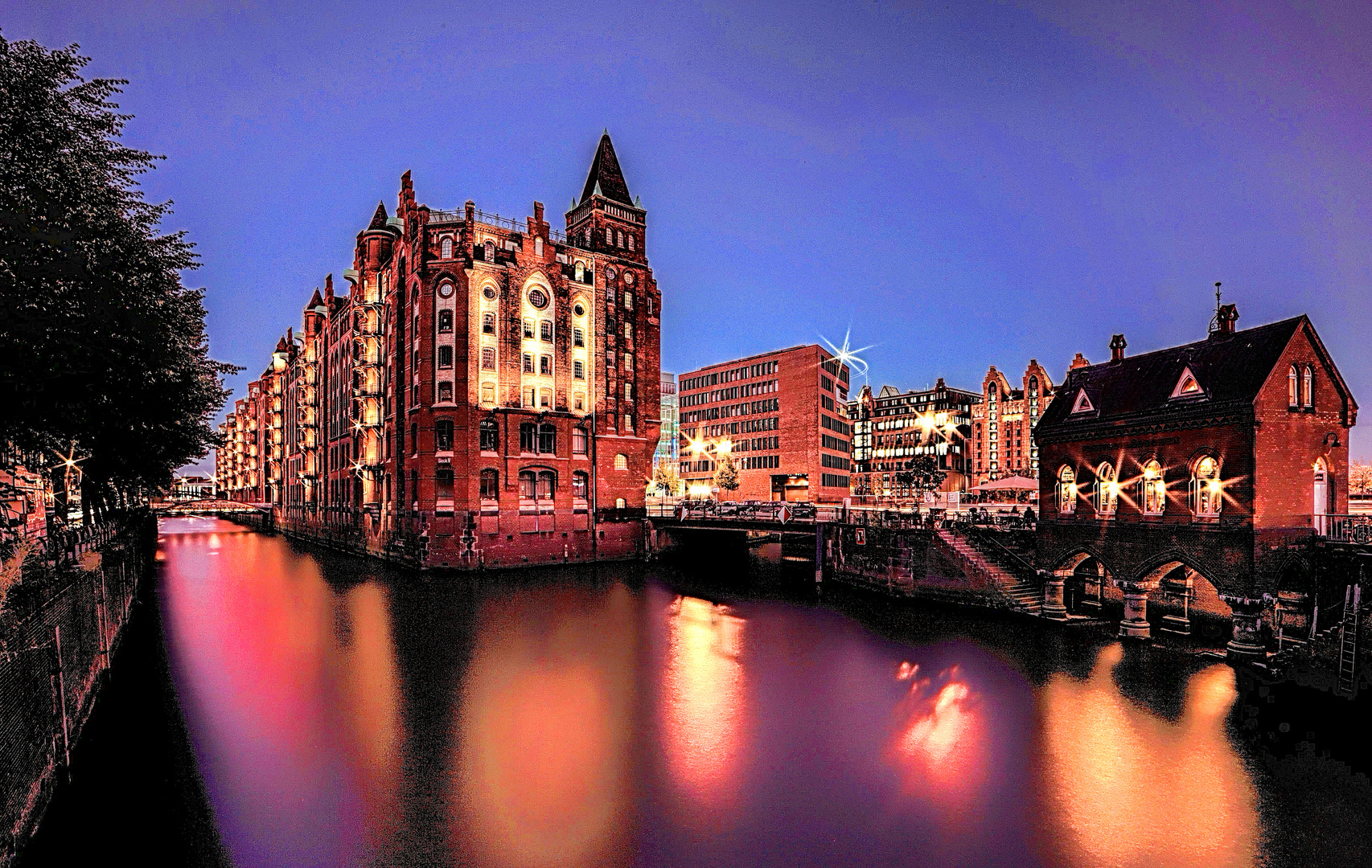 Fleetschlösschen in der Speicherstadt Hamburg .....