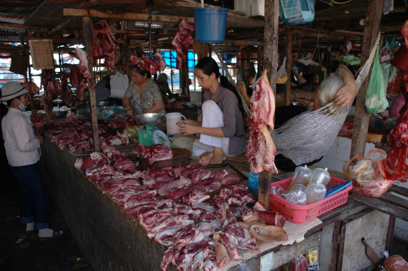 Fleischstand auf dem Markt auf der Insel Phu Quoc