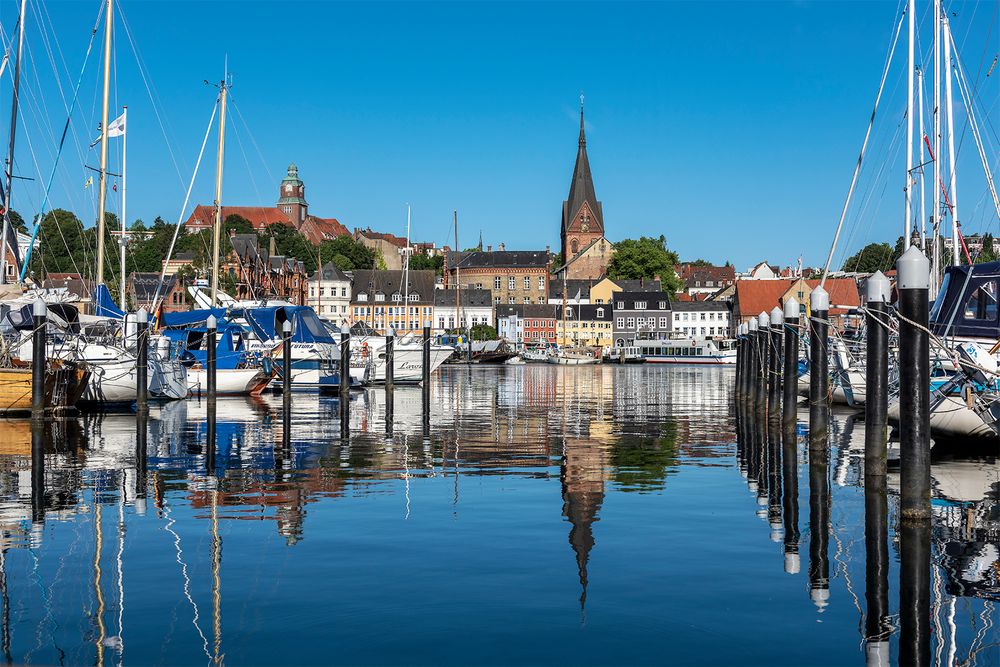 Flensburg am Morgen Foto & Bild | deutschland, europe, schleswig ...