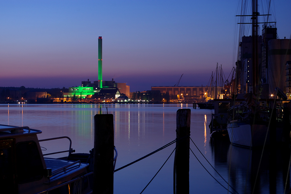 Flensburg bei Nacht - 1