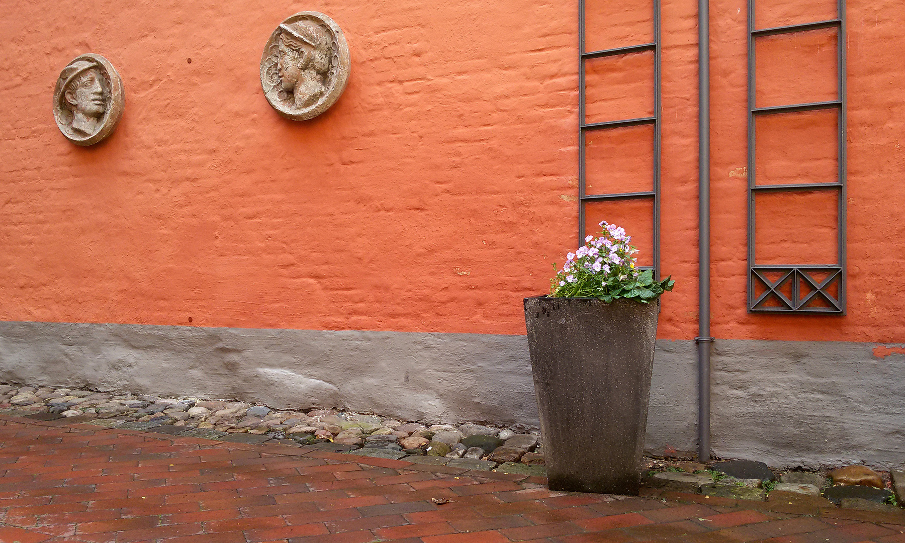 Flensburg Hof-Impression Rote Straße