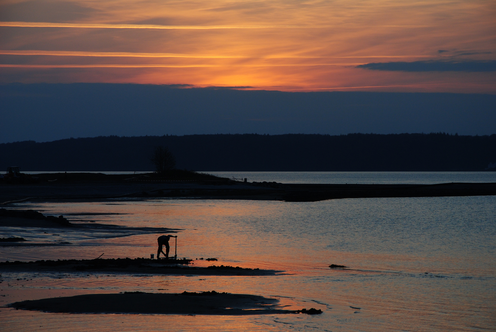 Flensburg (Solitüde) - Arbeit in der Dämmerung