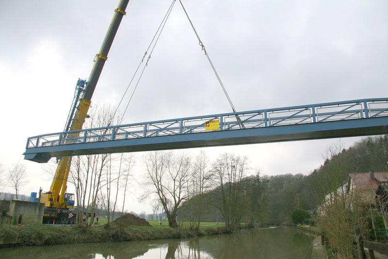 Fliegende Brücke (neue Alzette-Fussgängerbrücke in Ettelbrück)