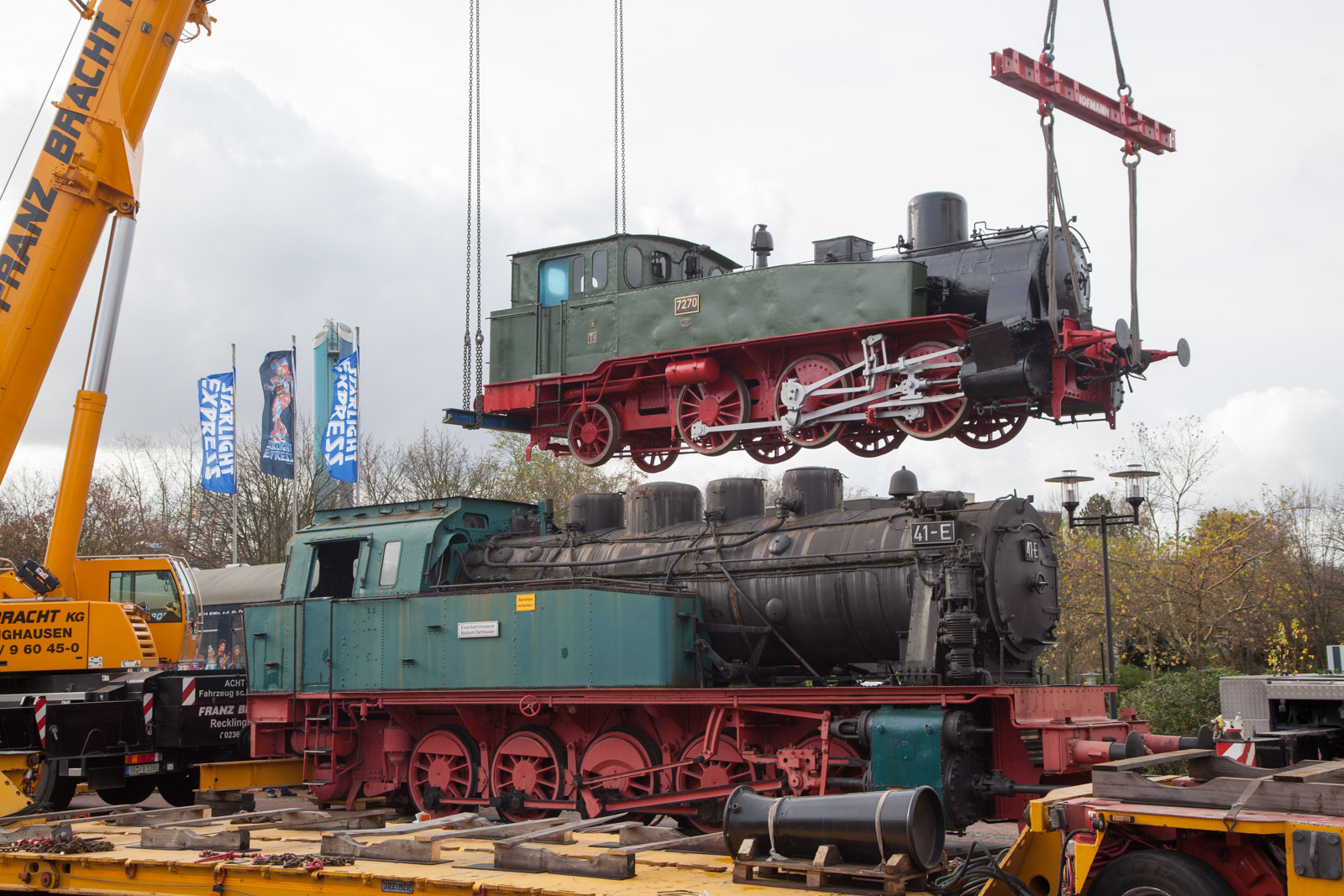 Fliegender Lokwechsel in Bochum