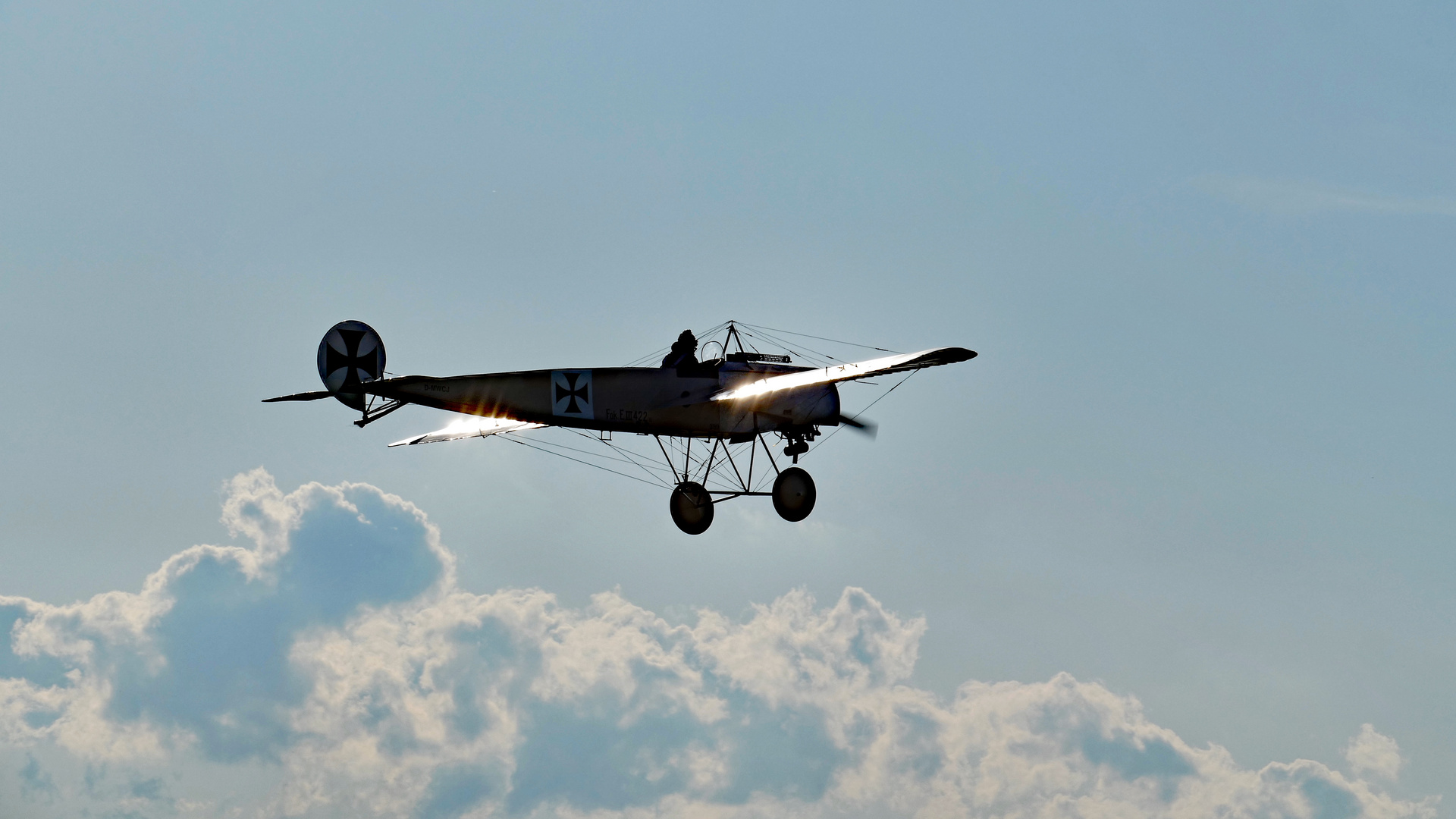 Flieger, grüß mir die Sonne!