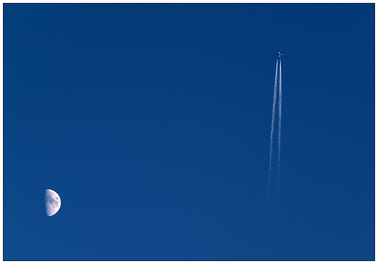 Flieger, grüß mir die Sonne und grüß mir den Mond ...