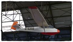 Flieger im Hangar der Eilers Werke Hannover