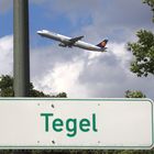 Flieger startet in Tegel