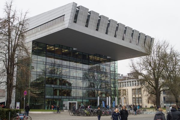 Fliehende Linien RTWH Aachen Super C