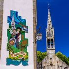 Fliesenmosaik & Kirche Saint-Joseph, Pont-Aven, Bretagne, France