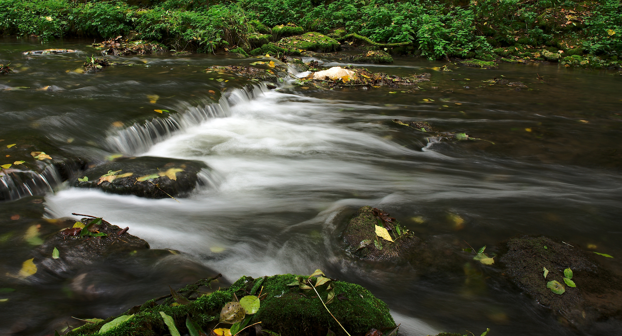 Fließend Wasser