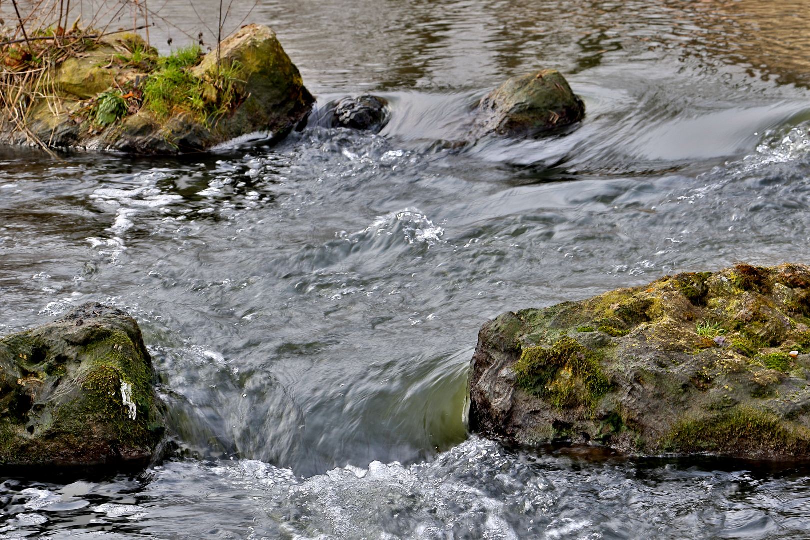 "fließend Wasser"